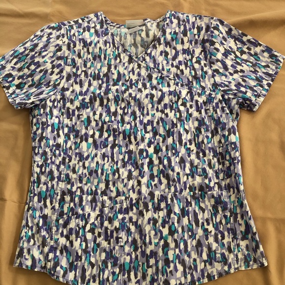 Scrub set - Picture 2 of 3